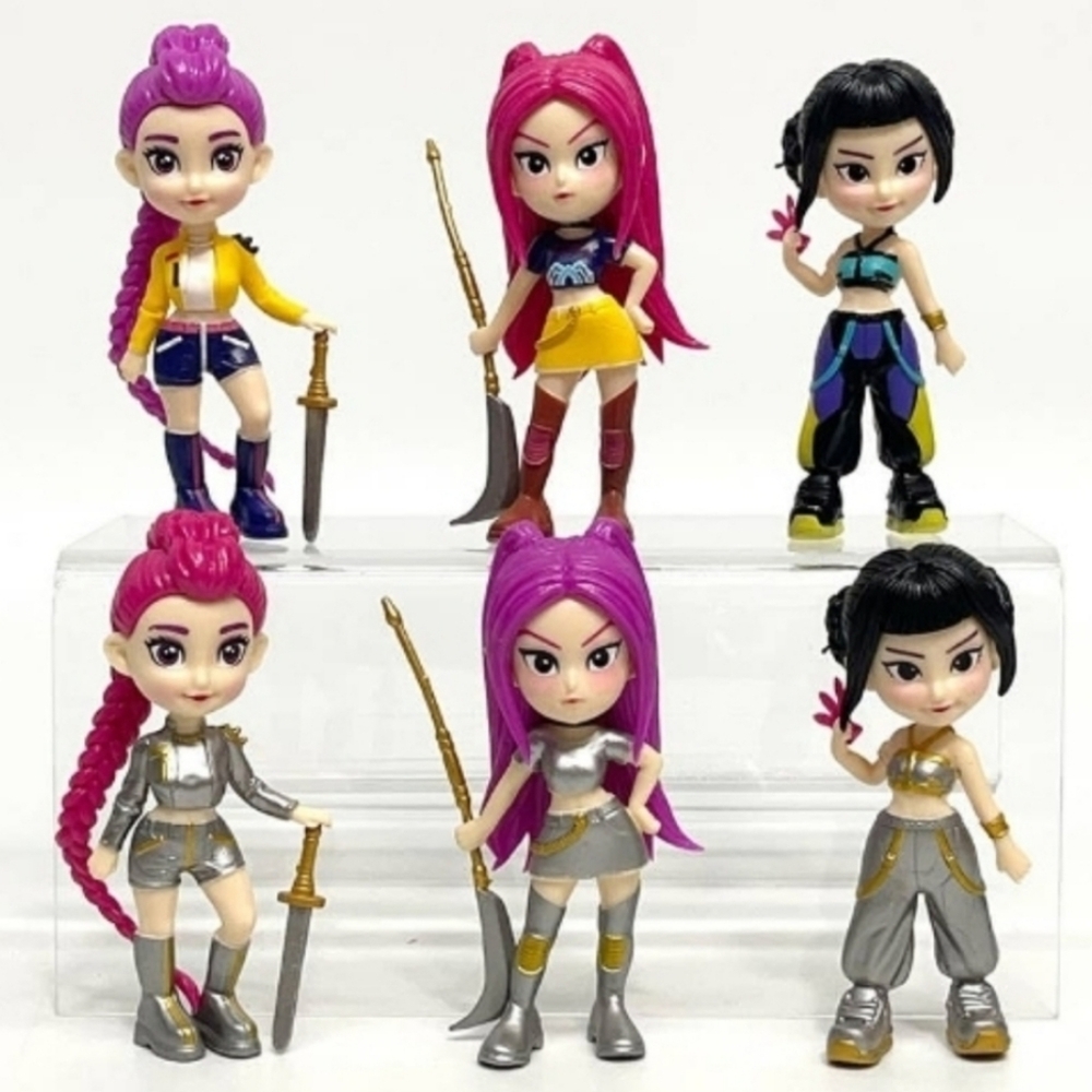 #05 Trendy KPOP Demon Hunters Figurine Keychain - Picture 2 of 10